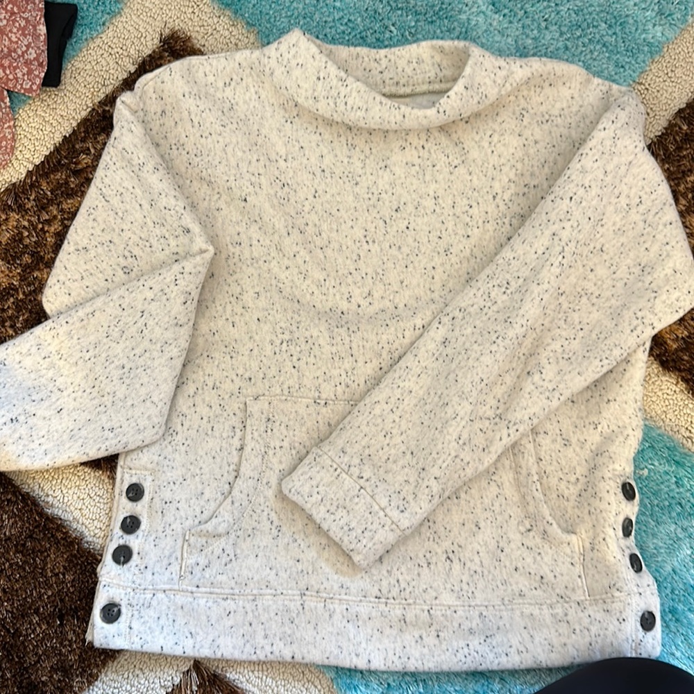 Soft and neutral crewneck sweater